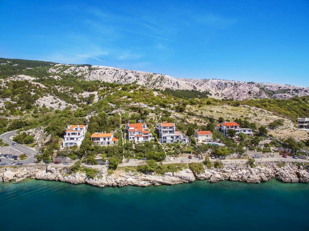 Apartments Kricin II Baška Eksteriør bilde